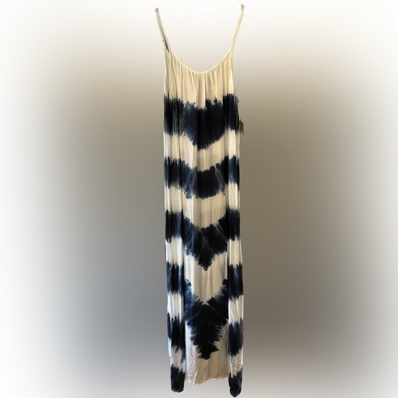 Sundress - Picture 1 of 3